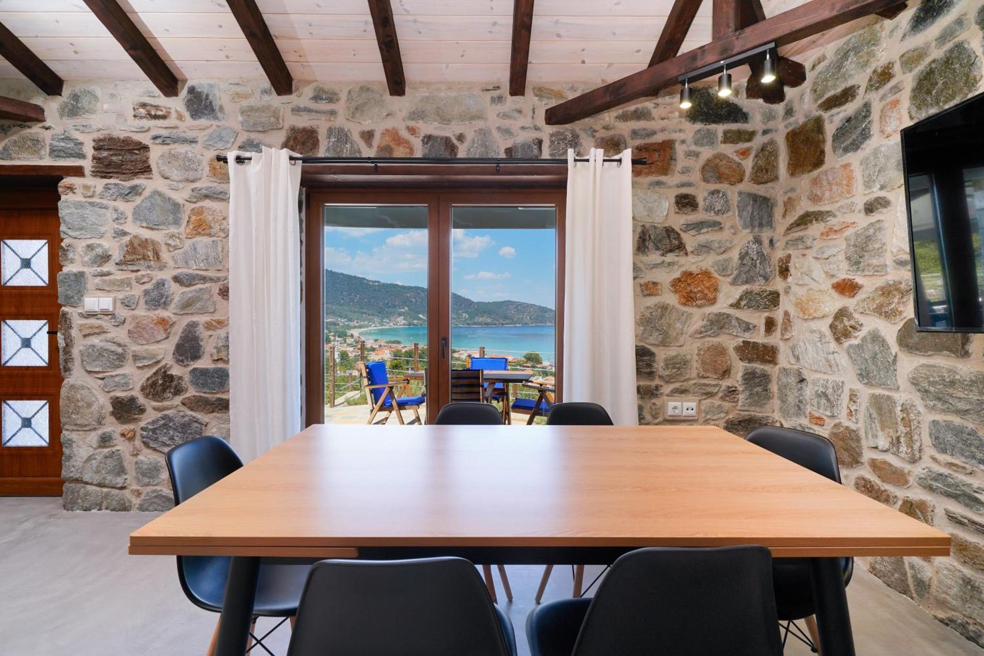 Azure Ferienhaus *